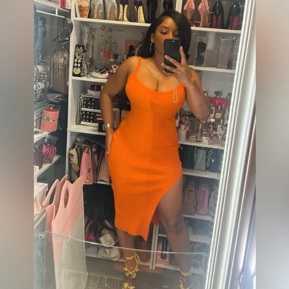 π Vibrant Orange Ribbed Bodycon Midi Dress w/ Side Slit β Sexy & Chic - Picture 1 of 5